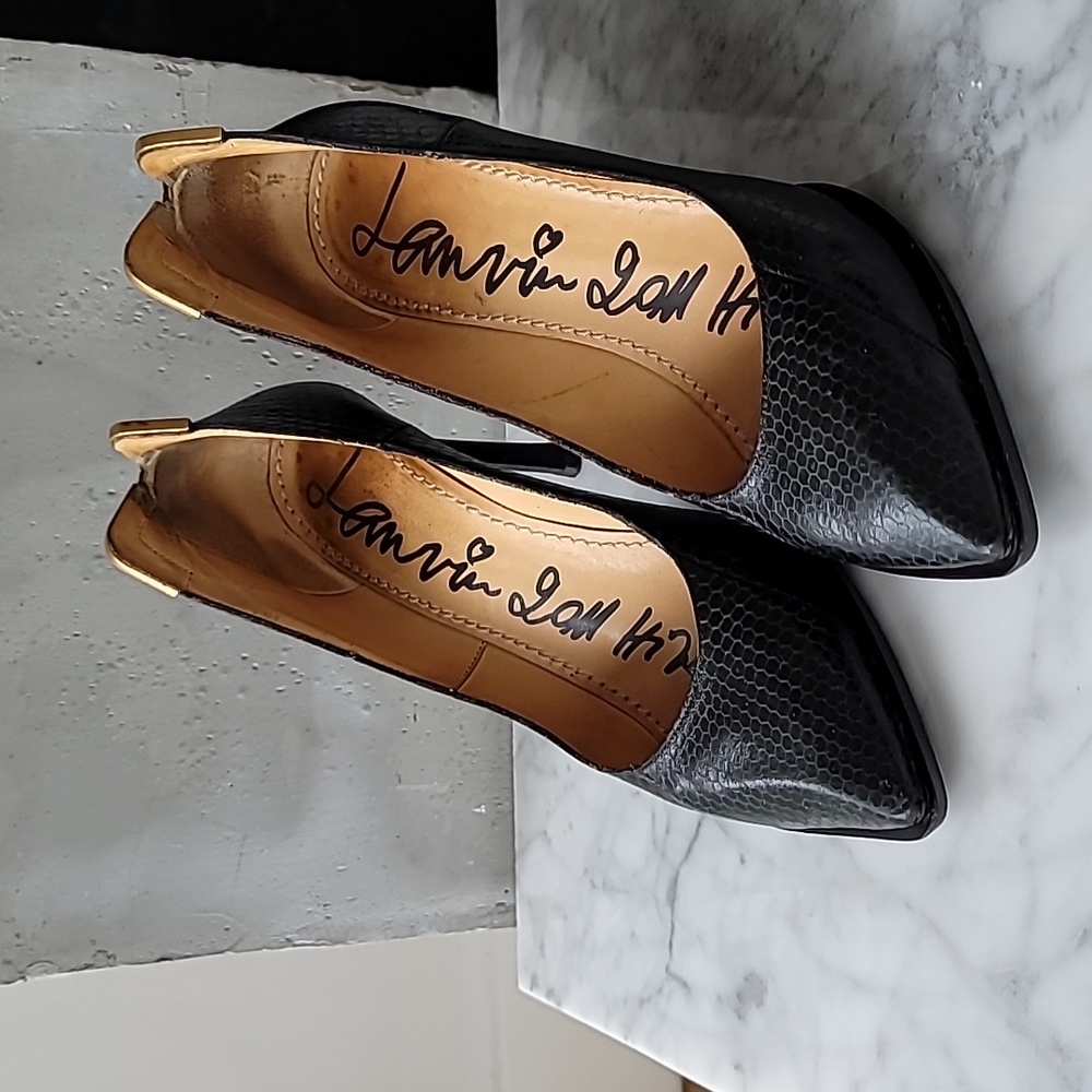 Lanvin black snakeskin heels with gold arched detailing 7 ½ - Picture 3 of 10